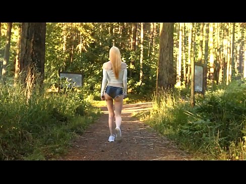 ❤️ Красива жена, която се движи бавно, а не голо видео Руско порно в bg.tubesexer-com.ru ☑